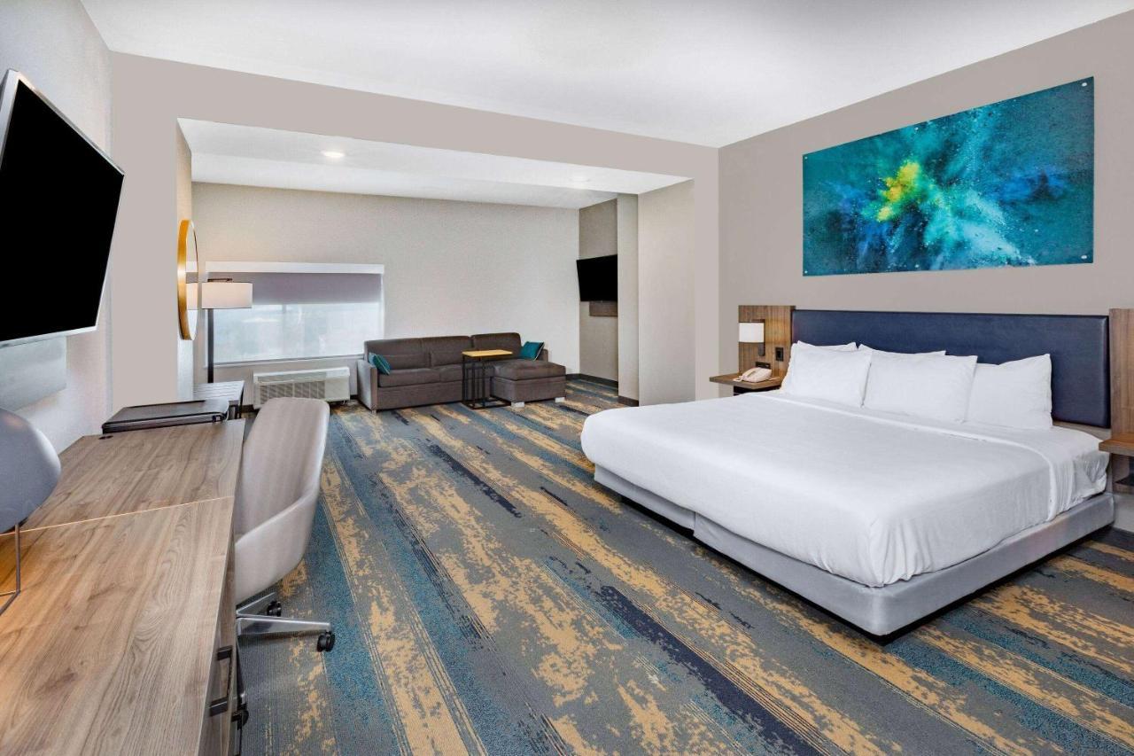 La Quinta Inn & Suites By Wyndham Galveston North At I-45 Buitenkant foto